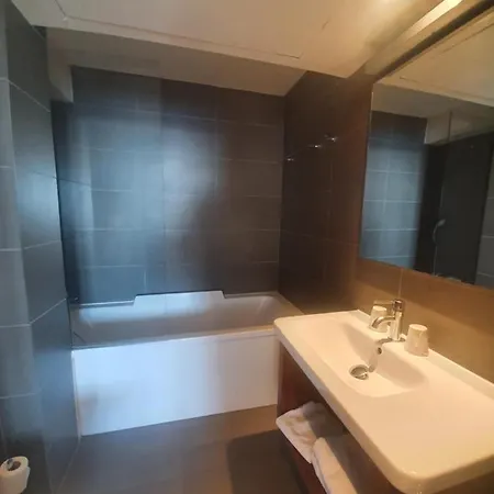 Le Rhul Hotell 3*